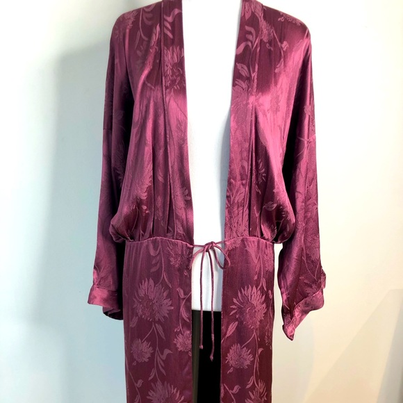 Drop Waist Kimono with Splits - Picture 1 of 5